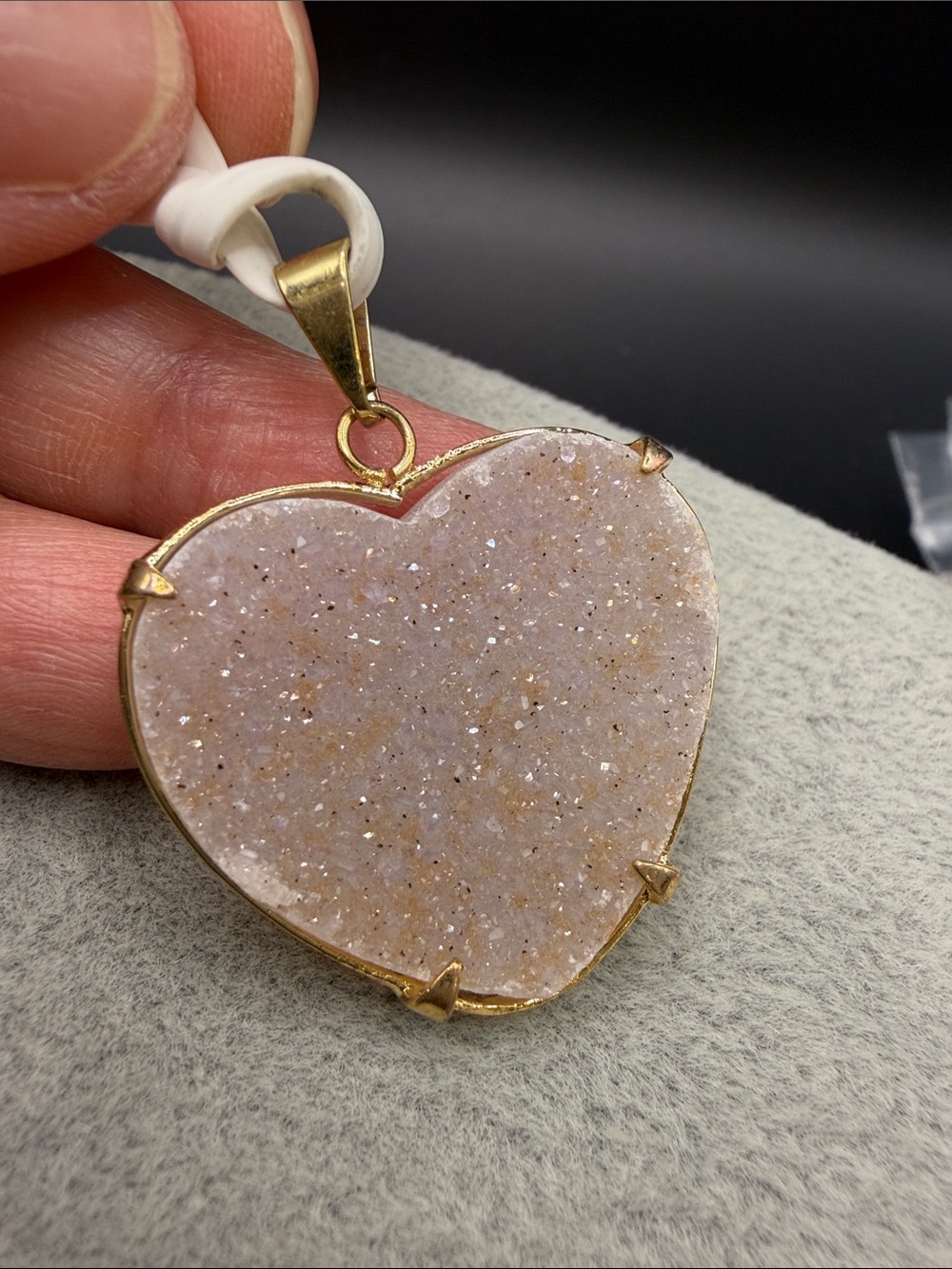 Druzy heart Pendant Necklace - Pink Sparkle